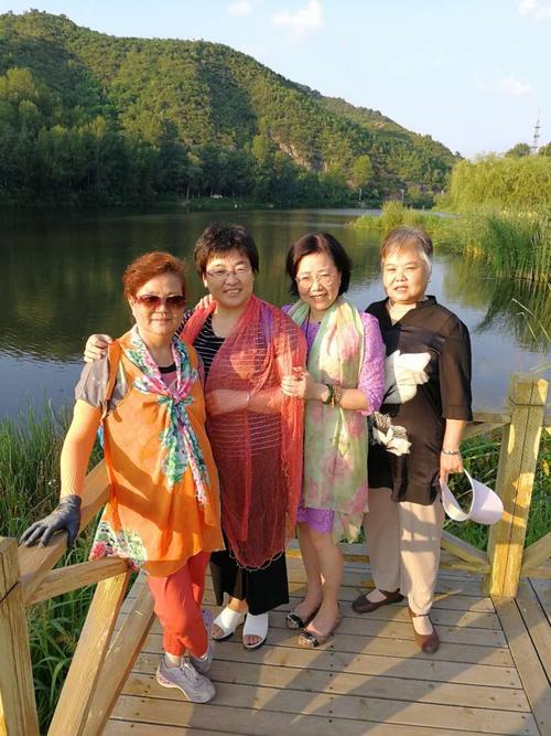 悠悠扬扬是什么意思