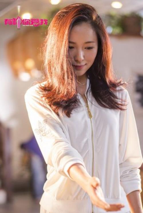 有种你爱我女主角