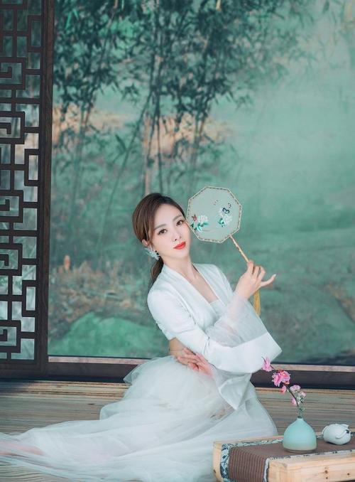 李思思捐了多少给武汉