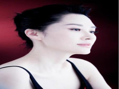 女主之一叫许晴的小说