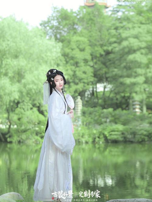 罗裙指的是什么
