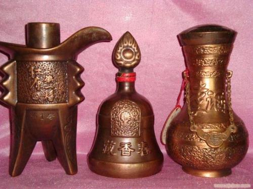 古代的盛酒器具主要有几种
