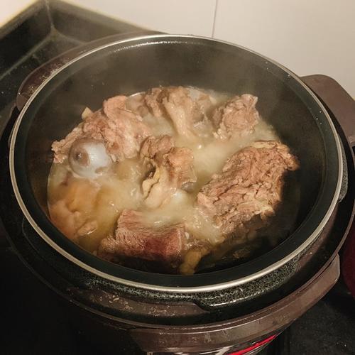 清炖筒子骨做法
