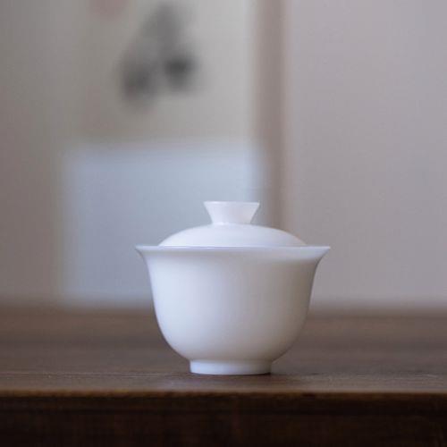 陶瓷茶杯昜染上茶渍是什么原因