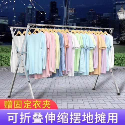 摆摊衣服怎么摆放吸引人
