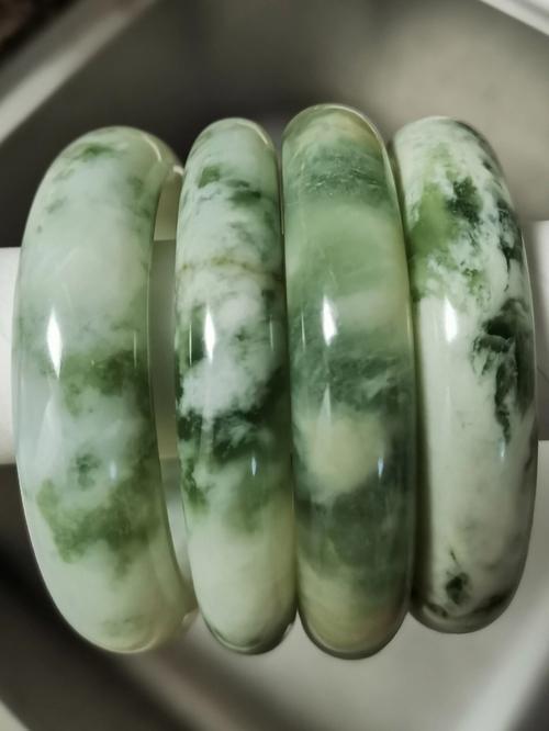 三家子甲翠值得收藏吗