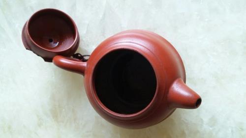 假紫砂杯对人有害吗