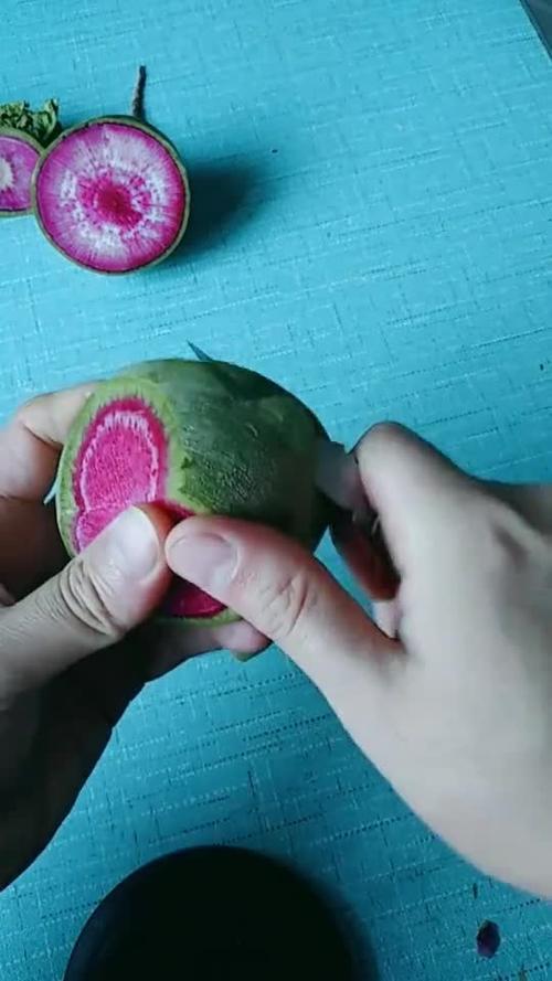 雕刻萝卜的做法