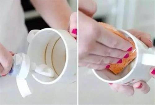 如何去除杯子上的茶渍