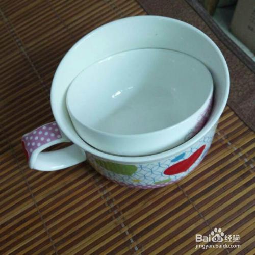 碗上的标签咋样取