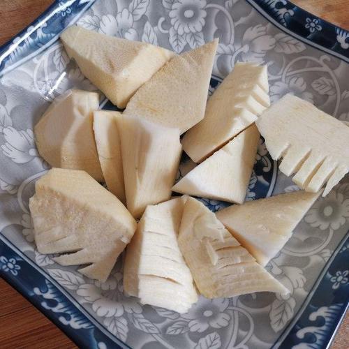 如何切笋片