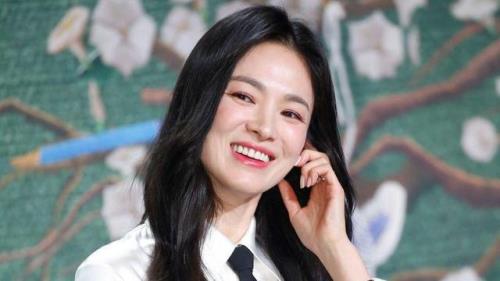 宋慧乔现在属于哪个经纪公司