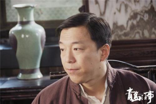青岛往事大嫚和小嫚是亲爹吗