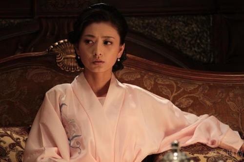 斓曦真名叫什么