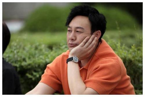 孤舟张颂文演什么