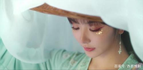 潇洒佳人淡淡妆男主叫什么
