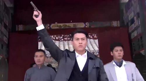 靳东澳门卖烤鱼是哪部电视