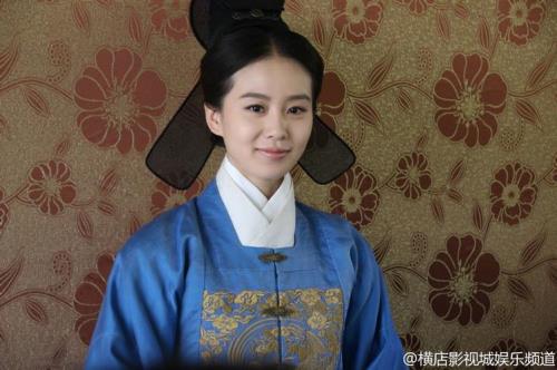 女医明妃传奶奶扮演者