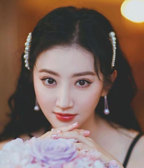 景甜为什么叫人间富贵花吗