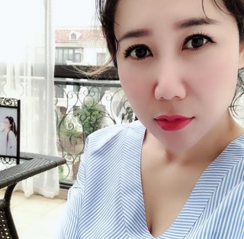 楠楠休闲服饰5号店的衣服怎么买