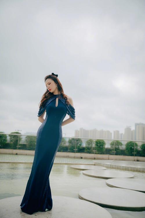 张萌的身高