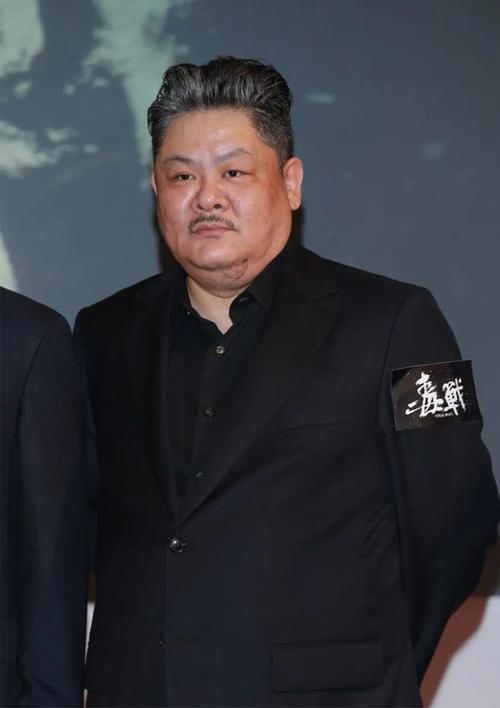 林雪刘青云演法官的电影