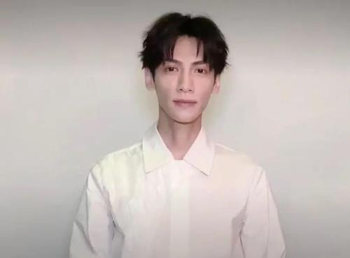 罗云熙身高体重标准