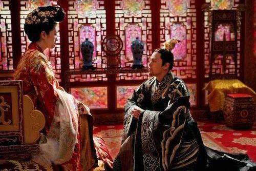 张天爱满城尽带黄金甲饰演谁