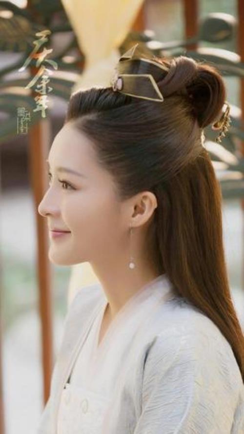 李沁庆余年演的谁