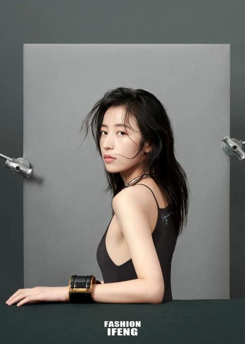 周雨彤是什么类型性格女生