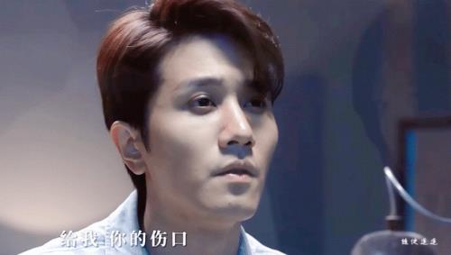 彭冠英英语是配音吗