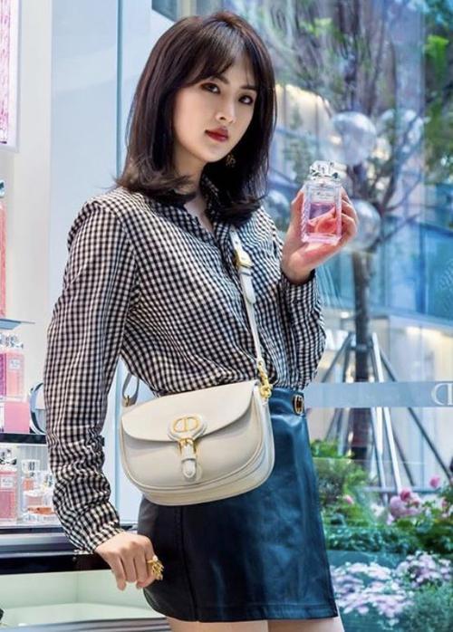 她是谁里姚安娜演什么角色