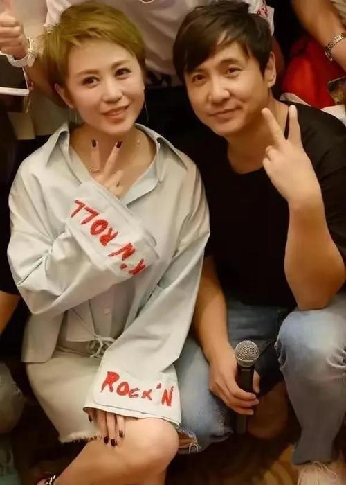 马丽为什么没参加沈腾的婚礼“6