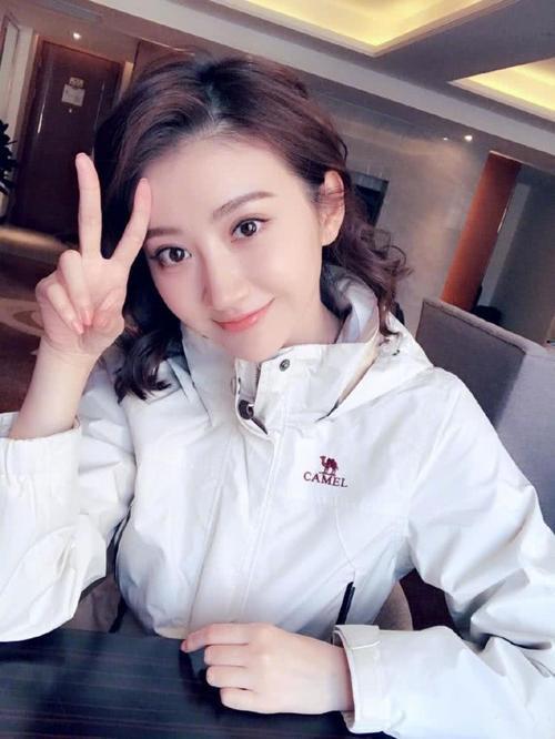 景甜16年为什么火