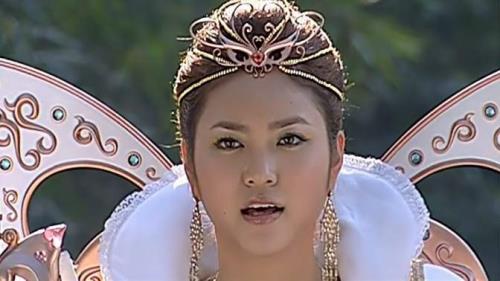 魔仙堡女王叫什么