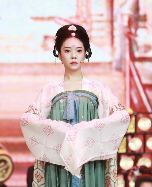 青城缘女主角是谁