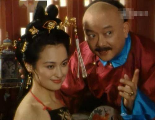 宰相刘罗锅夫人扮演者
