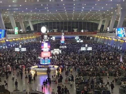 杭州东站凌晨从哪里进