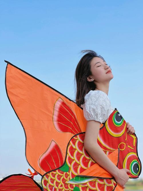 阳光明媚带孩子出去玩文案