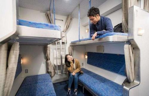 如何通过12306买到软卧下铺