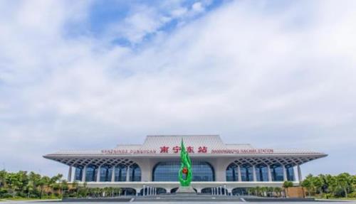南宁站是高铁站