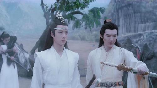 陈情令蓝湛江澄在房顶是第几集