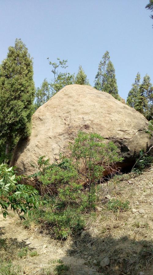 新泰墨石山要门票吗