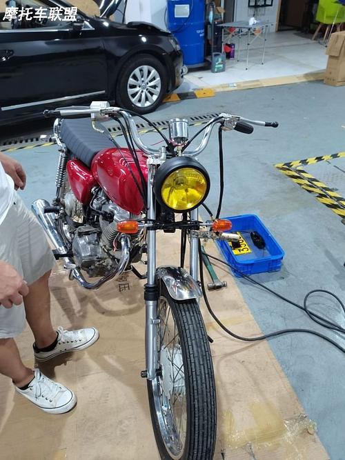 怎么把旧摩托车翻新