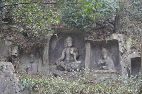 飞来峰高度是多少米