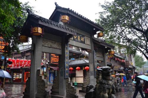 想去重庆玩，哪个月份去最好
