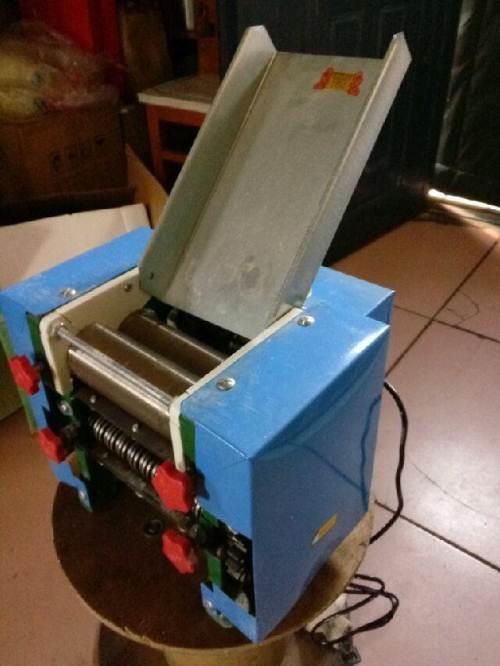 白水寺牌面条机可以当压面机吗