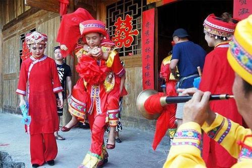 傣族和汉族结婚有什么讲究