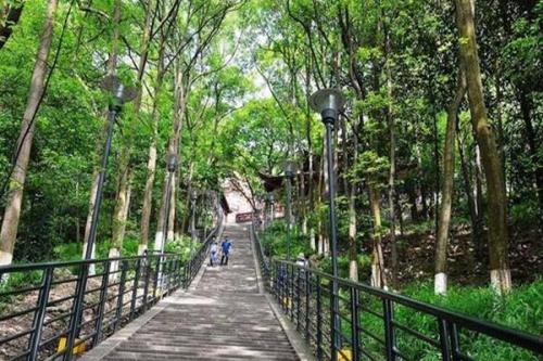 翠屏山在什么地方
