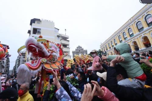春节澳门游客多吗